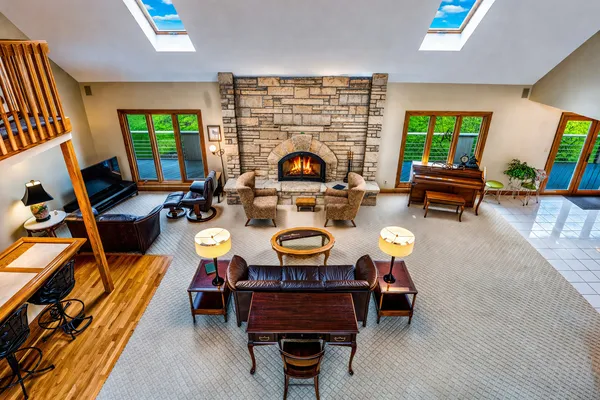 $899,000 | 38W710 Bonnie Court, St. Charles, IL 60175