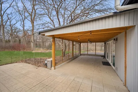$924,900 | 2640 Forest Glen Trail, Riverwoods, IL 60015