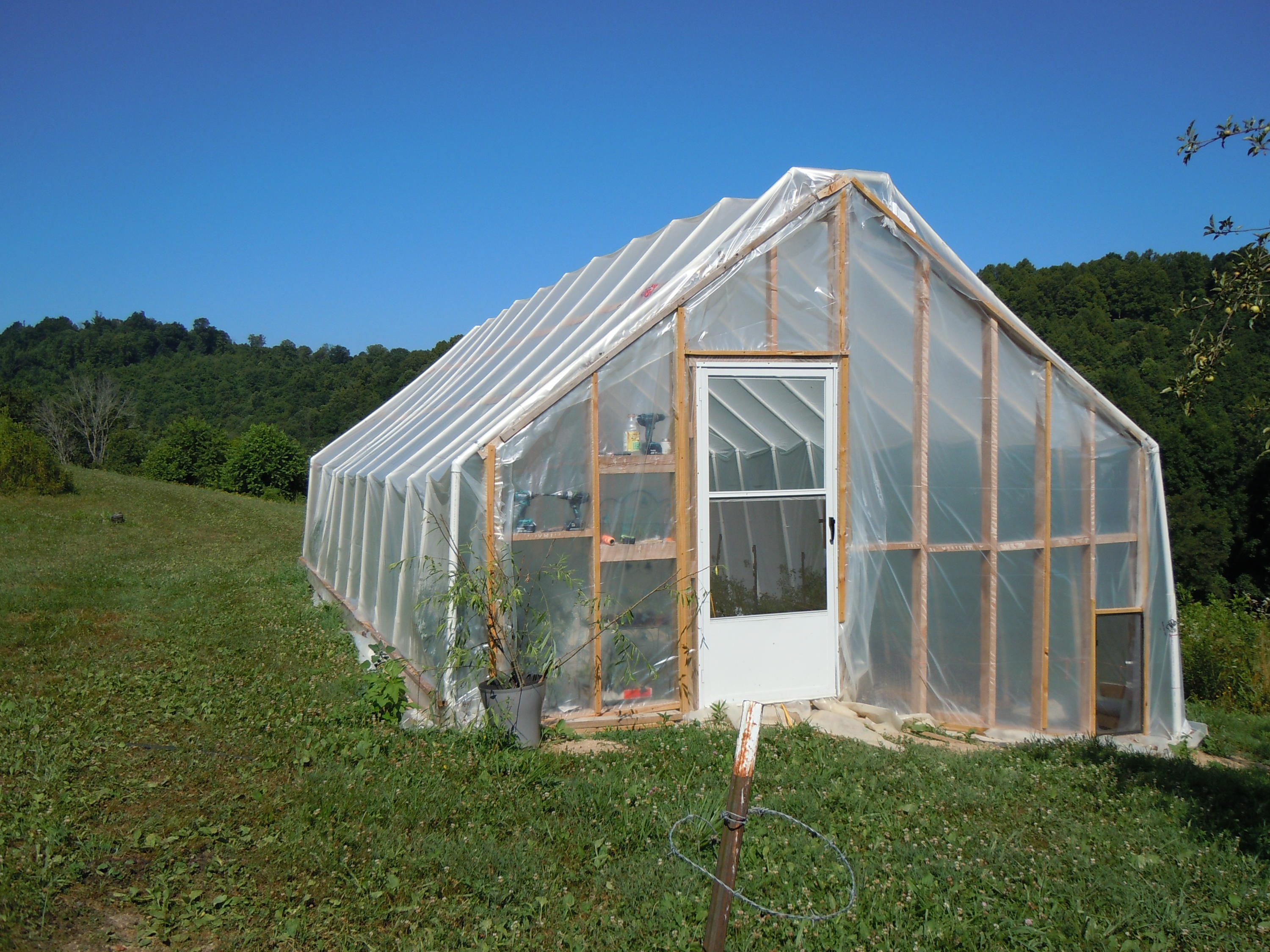 1366 Castle Run Road Castlewood, VA 24224 - Photo 21 of 34 Green house