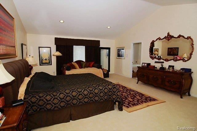 4708 Rambling Court Troy, MI 48098 - Photo 16 of 25 Rambling b master bed2