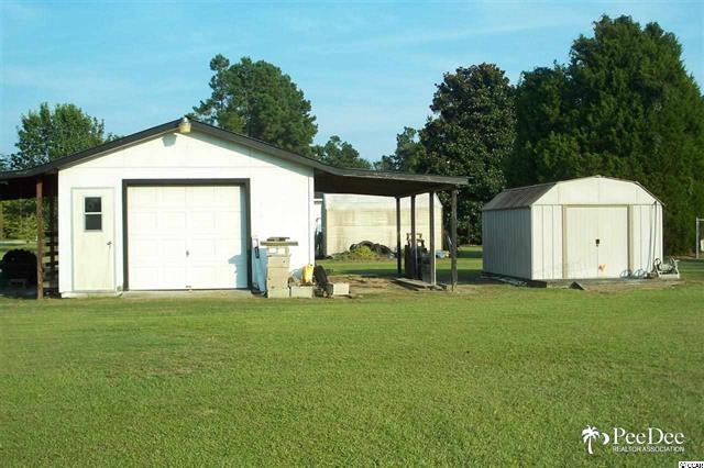 3641 Hill Road Mullins, SC 29574 - Photo 2 of 12 Gallery Image 2
