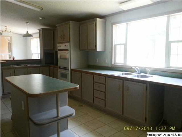 879 Garner Road Cordova, AL 35550 - Photo 6 of 18