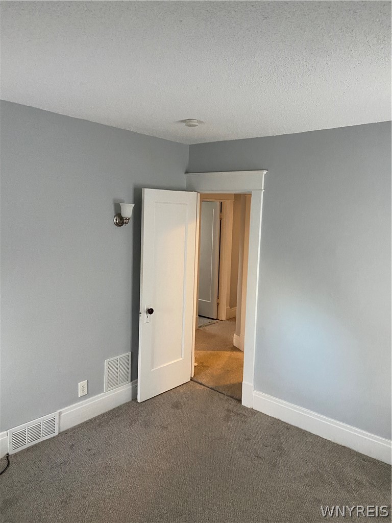15 Stratford Road Buffalo, NY 14216 - Photo 13 of 17 Gallery Image 13