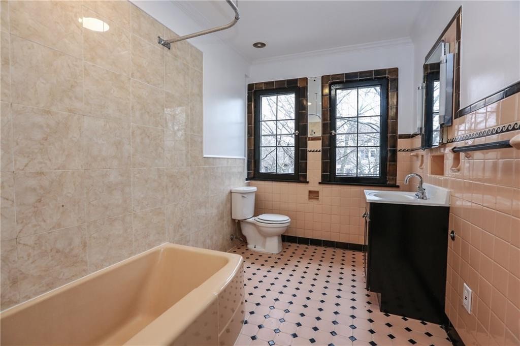 352 Canterbury Road, Unit 2 Rochester, NY 14607 - Photo 29 of 30