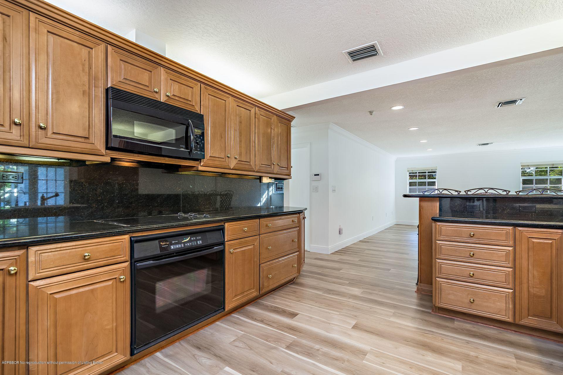 261 Puritan Road West Palm Beach, FL 33405 - Photo 16 of 52 17