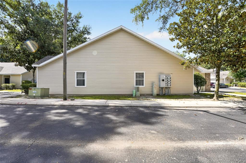 4700 Southwest Archer Road, Unit 127 Gainesville, FL 32608 - Photo 41 of 47 Gallery Image 41