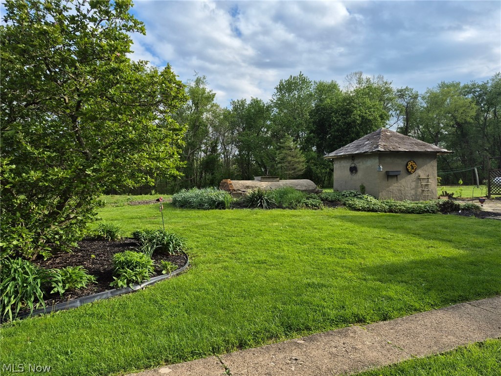 3684 Dueber Road Northeast East Sparta, OH 44626 - Photo 5 of 26