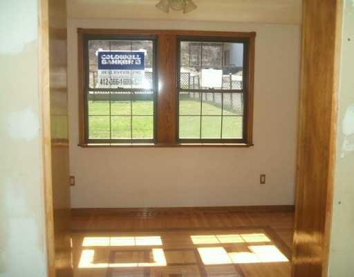 334 Flaugherty Run Road Coraopolis, PA 15108 - Photo 4 of 8 Dining Room.