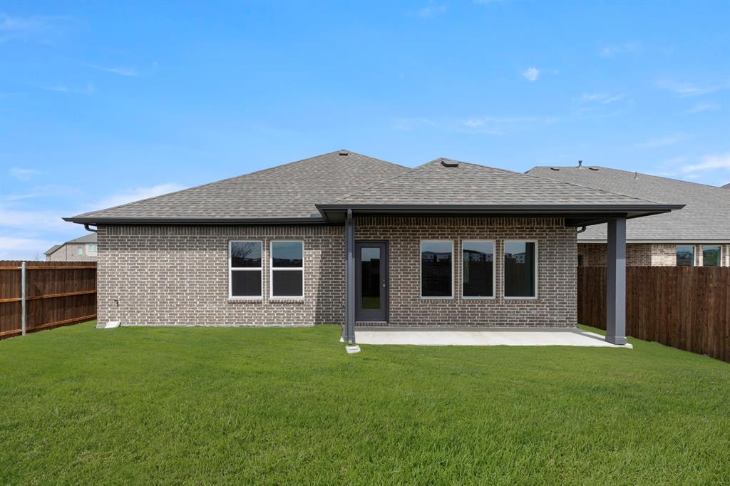 1208 Redcoat Drive Forney, TX 75126 - Photo 25 of 33 27_28. 1208 Redcoat - Back