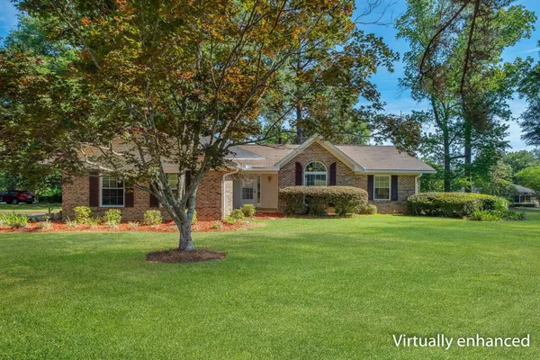 $349,000 | 142 Lake Laurie Circle, Quincy, FL 32352