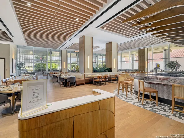 $579,000 | 610 East Market Street, Unit 2811, San Antonio, TX 78205