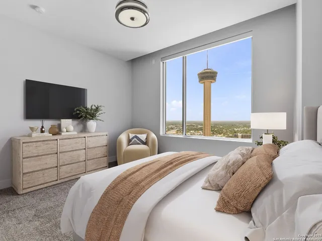 $579,000 | 610 East Market Street, Unit 2811, San Antonio, TX 78205