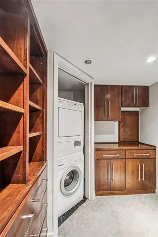 $650,000 | 803 West 48th Street, Unit 402, Kansas City, MO 64112