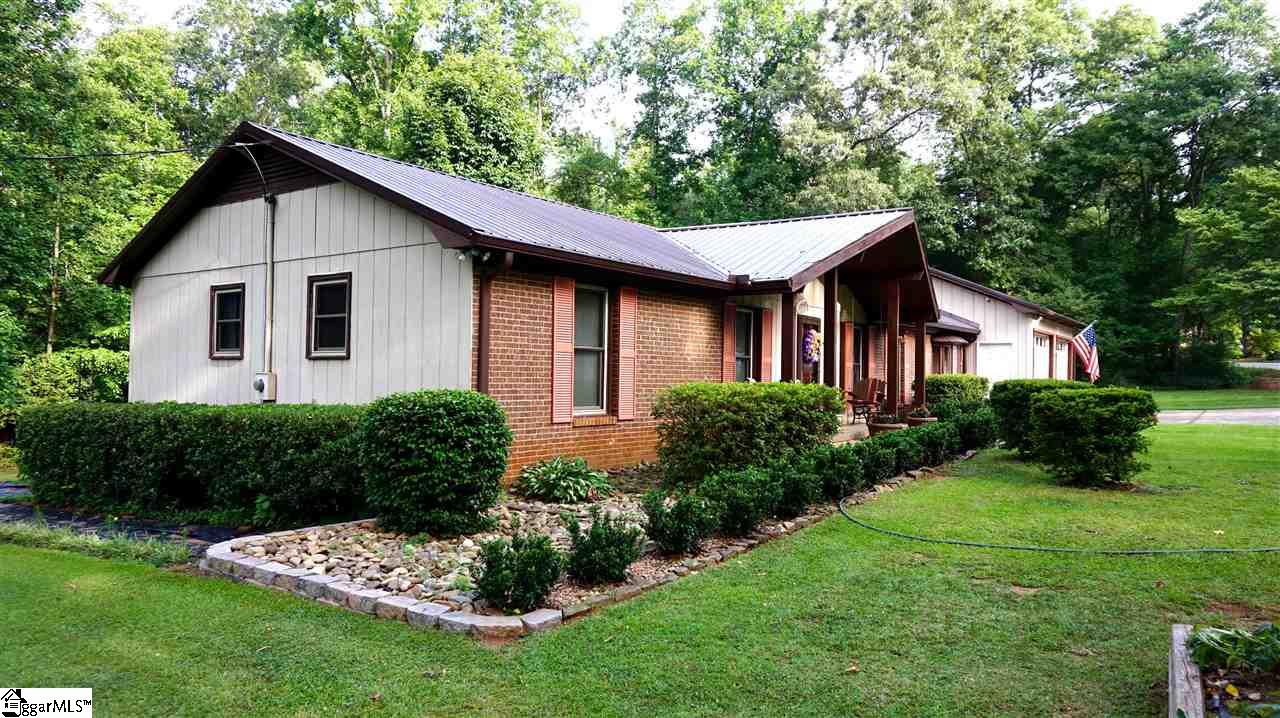802 Standing Springs Road Greenville, SC 29605 - Photo 2 of 35 Gallery Image 2