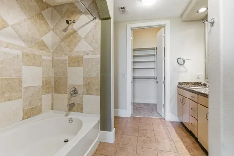 $379,900 | 2600 Hillsboro Pike, Unit 401, Nashville, TN 37212