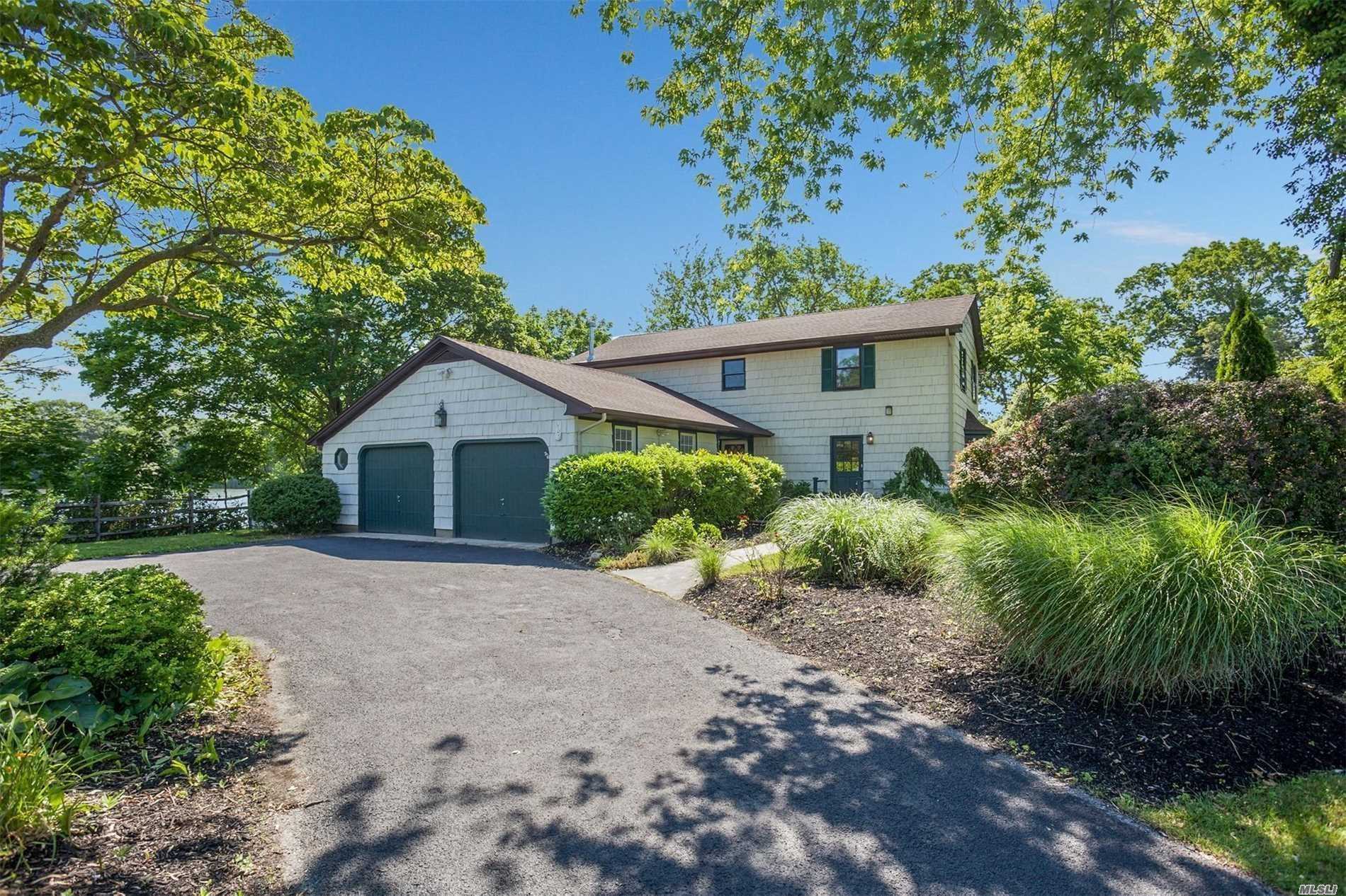 906 Pond View Road Riverhead, NY 11901 - Photo 1 of 1 Gallery Image 1