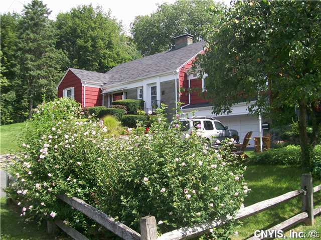 135 Alanson Road Syracuse, NY 13207 - Photo 1 of 1 Exterior Front
