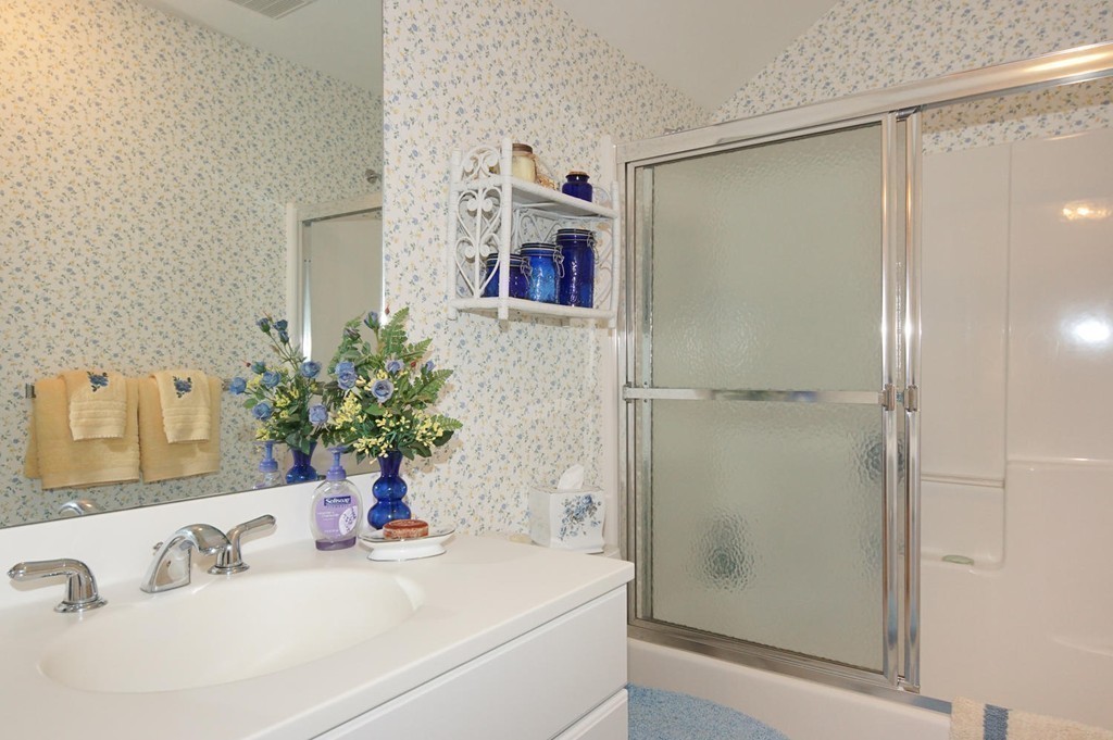 4 A Rotherham Way, Unit 4A Hudson, MA 01749 - Photo 16 of 30 Gallery Image 16