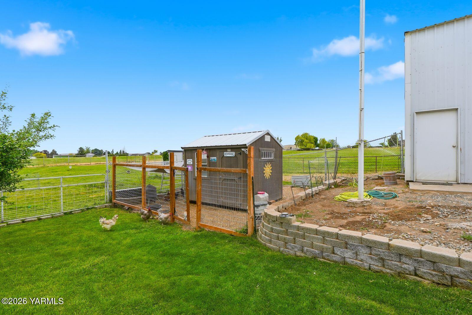1000 Nagler Road Selah, WA 98942 - Photo 6 of 22 6ext