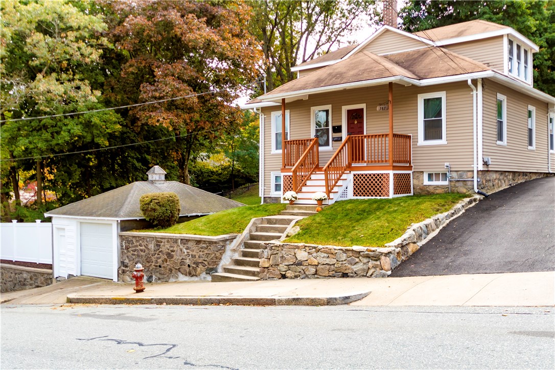 787 Bernon Street Woonsocket, RI 02895 - Photo 25 of 37 Street View 2