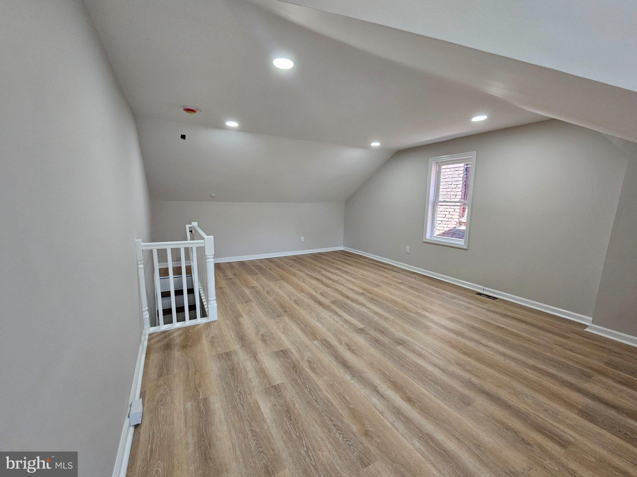 327 Rutherford Avenue Trenton, NJ 08618 - Photo 7 of 8