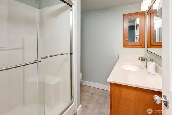 $2,100,000 | 11262 Riviera Place Northeast, Seattle, WA 98125