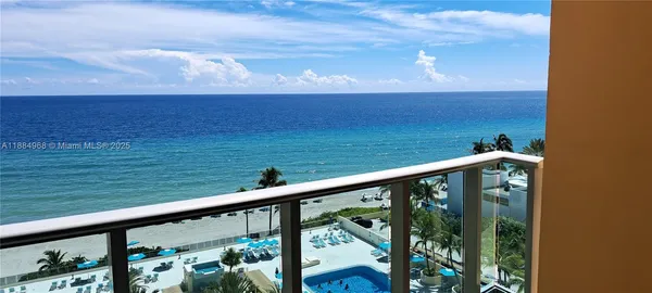 $3,300 | 2501 South Ocean Drive, Unit 1021, Hollywood, FL 33019