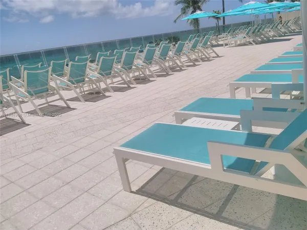 $3,300 | 2501 South Ocean Drive, Unit 1021, Hollywood, FL 33019