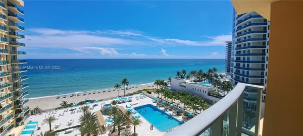 $3,300 | 2501 South Ocean Drive, Unit 1021, Hollywood, FL 33019
