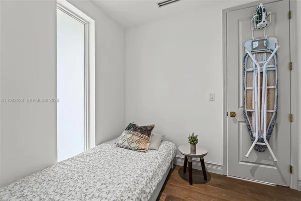 $10,800,000 | 680 Buttonwood Lane, Miami, FL 33137