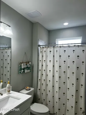 $3,000 | 8436 Coral Reef Way, Panama City Beach, FL 32413