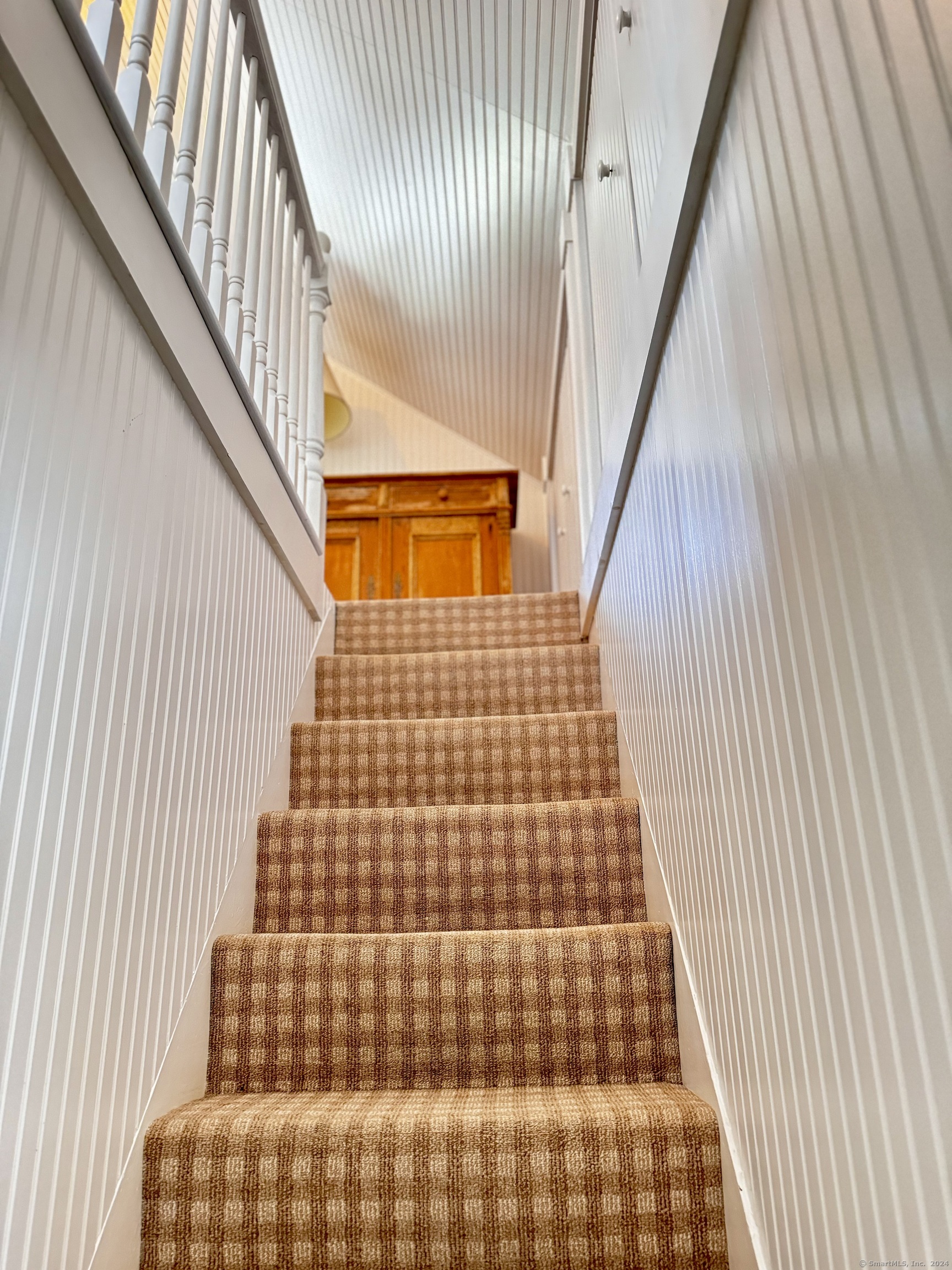 233 Rowayton Avenue Norwalk, CT 06853 - Photo 24 of 33 a view of wooden floor