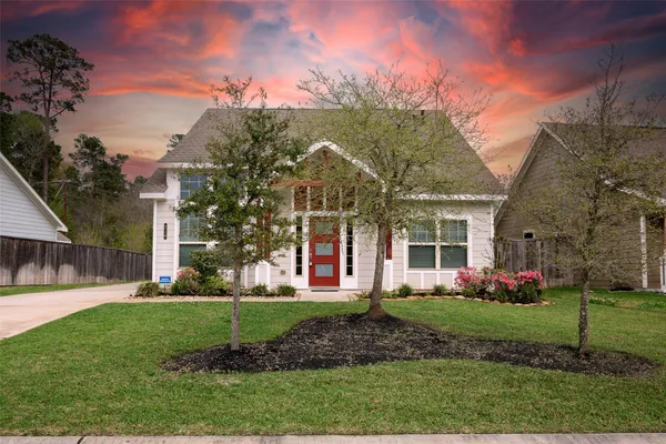 $2,600 | 216 North Lynx Trail, Montgomery, TX 77316