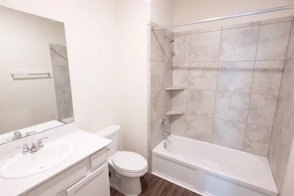$2,600 | 216 North Lynx Trail, Montgomery, TX 77316