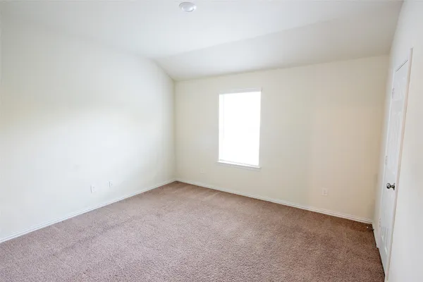 $2,600 | 216 North Lynx Trail, Montgomery, TX 77316