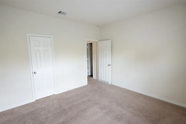 $2,600 | 216 North Lynx Trail, Montgomery, TX 77316