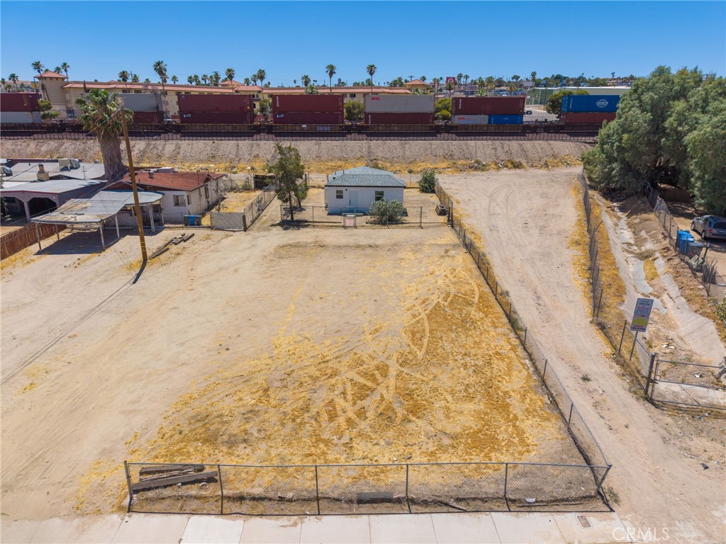 1574 Riverside Drive Barstow, CA 92311 - Photo 25 of 32 Aerial #5 view of the included parcel