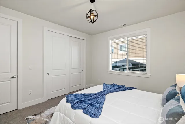 $849,950 | 22867 Southeast Cherry Street, Black Diamond, WA 98010