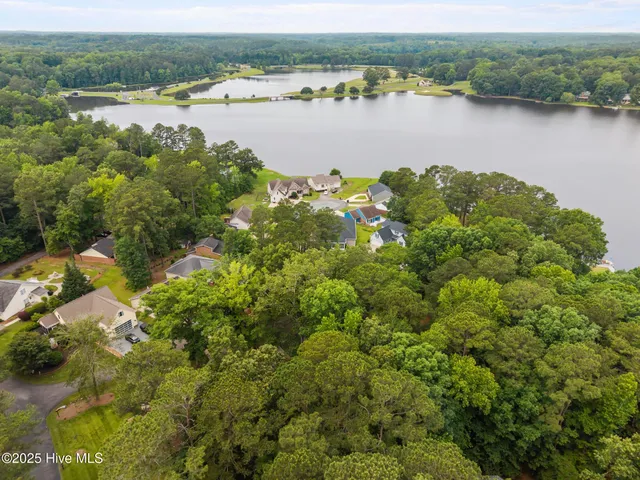 $1,800 | 968 South Bay Drive, Sanford, NC 27332