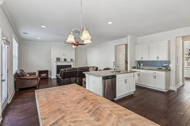 $695,000 | 2917 Swamp Sparrow Circle, Johns Island, SC 29455