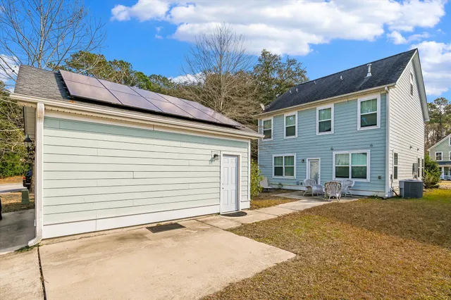 $695,000 | 2917 Swamp Sparrow Circle, Johns Island, SC 29455