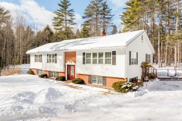 $649,000 | 709 Unity Springs Road, Newport, NH 03773