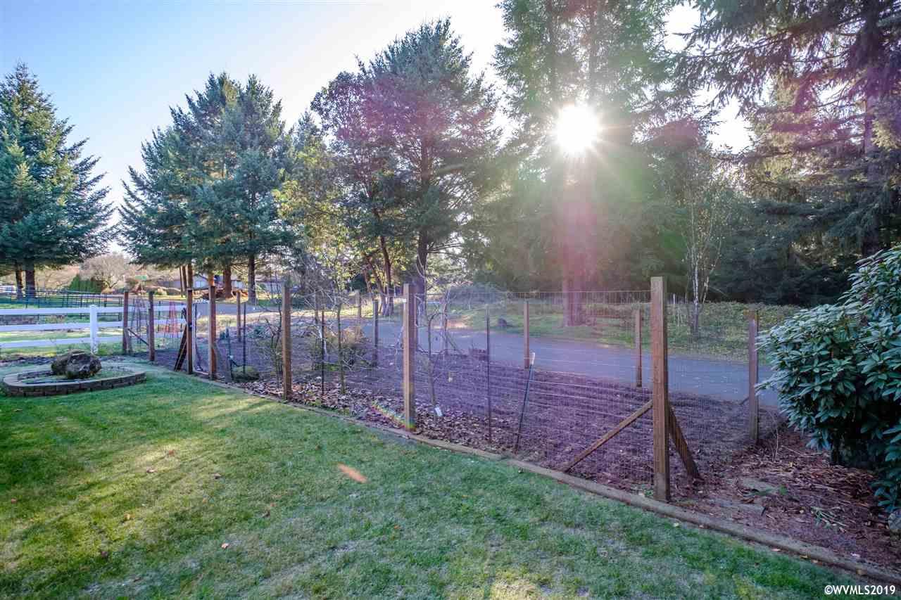 5854 Timber Ridge Drive Southeast Salem, OR 97317 - Photo 39 of 42