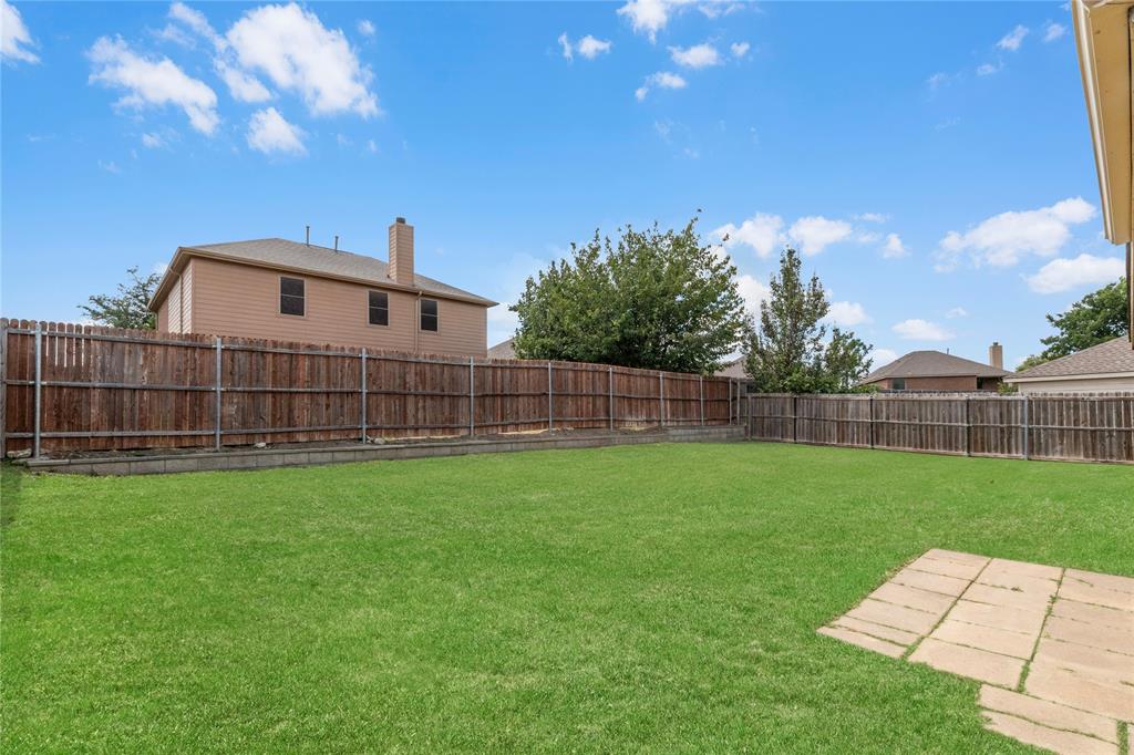 14045 Rodeo Daze Drive Fort Worth, TX 76052 - Photo 30 of 38