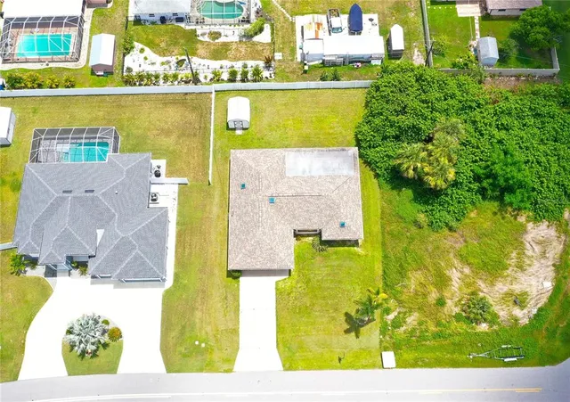 a view of an ocean view