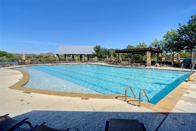 $430,000 | 331 Granger Circle, Argyle, TX 76226