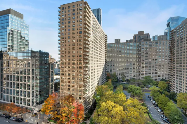 $555,000 | 185 West End Avenue, Unit 16K | Upper West Side