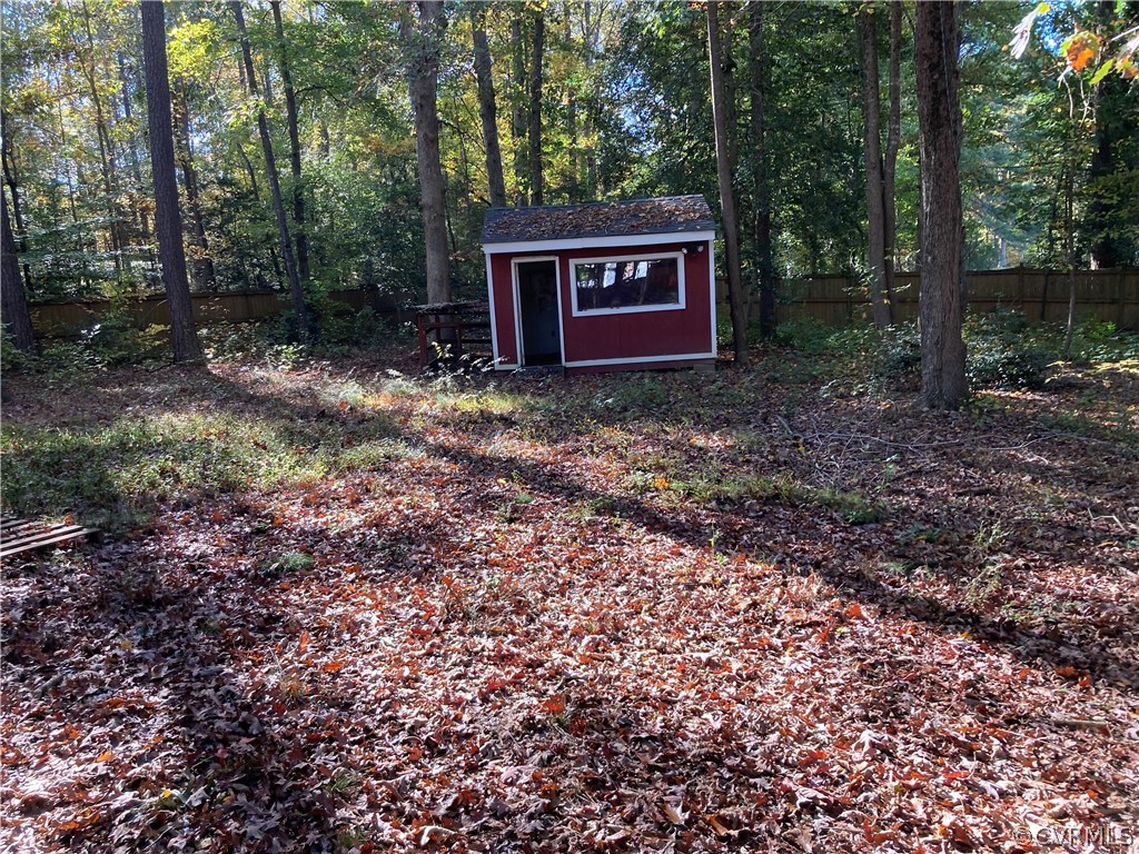 9813 Manordale Road Chesterfield, VA 23832 - Photo 14 of 15