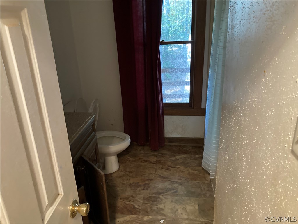 9813 Manordale Road Chesterfield, VA 23832 - Photo 6 of 15