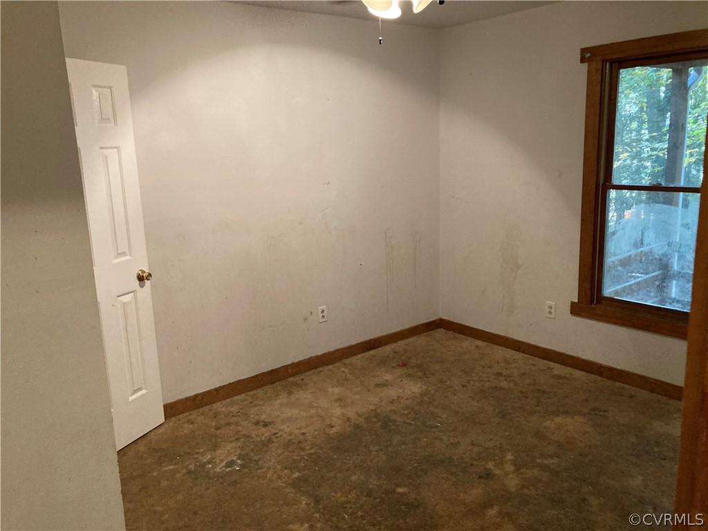 9813 Manordale Road Chesterfield, VA 23832 - Photo 7 of 15